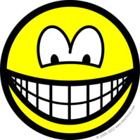 Naar beneden kijkende smile